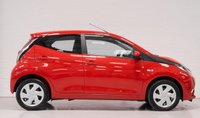 USED 2016 16 TOYOTA AYGO 1.0 VVT-I X-PLAY 5d 69 BHP +NATIONWIDE DELIVERY AVAILABLE+