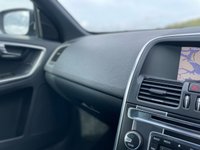 USED 2017 12 VOLVO XC60 2.0 D4 R-DESIGN NAV 5d 188 BHP 
