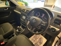 USED 2014 14 SKODA YETI OUTDOOR 1.6 TDI SE BUSINESS GREENLINE II  * SATNAV *