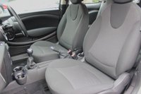 USED 2012 62 MINI HATCH ONE 1.6 3d 98 BHP 2 Owners, 6 Services, Sat Nav, Bluetooth, Air Conditioning, 15" Alloys, DAB radio
