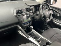 USED 2016 66 RENAULT KADJAR 1.5 SIGNATURE NAV DCI 5d 110 BHP GLASS ROOF &pound;20 tax TIMING BELT & SERVICE