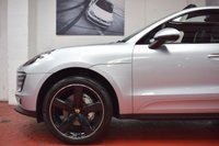 USED 2017 17 PORSCHE MACAN 3.0 D S PDK 5d AUTO 258 BHP ESTATE