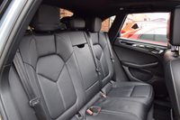 USED 2017 17 PORSCHE MACAN 3.0 D S PDK 5d AUTO 258 BHP ESTATE