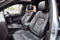 USED 2017 17 PORSCHE MACAN 3.0 D S PDK 5d AUTO 258 BHP ESTATE