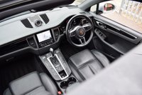 USED 2017 17 PORSCHE MACAN 3.0 D S PDK 5d AUTO 258 BHP ESTATE