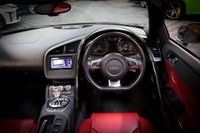 USED 2011 60 AUDI R8 5.2 SPYDER V10 QUATTRO 2d 519 BHP Stunning V10 Manual Spyder, FASH, Carbon Int, PPF, B&O, 12 Month Warranty