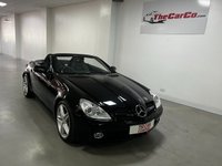 USED 2009 59 MERCEDES-BENZ SLK 3.0 SLK280 2d 232 BHP * PARK SENSORS * LEATHER *  * AIR CON * NAVIGATION * ALLOY WHEELS *