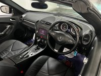 USED 2009 59 MERCEDES-BENZ SLK 3.0 SLK280 2d 232 BHP * PARK SENSORS * LEATHER *  * AIR CON * NAVIGATION * ALLOY WHEELS *