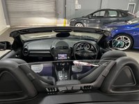 USED 2009 59 MERCEDES-BENZ SLK 3.0 SLK280 2d 232 BHP * PARK SENSORS * LEATHER *  * AIR CON * NAVIGATION * ALLOY WHEELS *