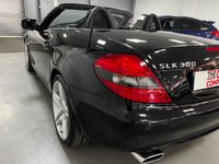 USED 2009 59 MERCEDES-BENZ SLK 3.0 SLK280 2d 232 BHP * PARK SENSORS * LEATHER *  * AIR CON * NAVIGATION * ALLOY WHEELS *