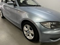 USED 2008 58 BMW 1 SERIES 2.0 118D SE 3d 141 BHP * CLIMATE CONTROL * PARKING SENSORS * ALLOY WHEELS * &pound;30 A YEAR ROAD TAX *