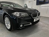 USED 2015 15 BMW 5 SERIES 2.0 520D SE 4d 188 BHP LOADED WITH OVER &pound;7000 WORTH OF FACTORY EXTRAS WITH BMW SERVICE HISOTRY WHAT A GREAT LOOKING CAR.