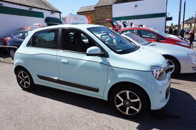 2015 65 Renault Twingo 1.0L DYNAMIQUE SCE S/S 5d 70 BHP