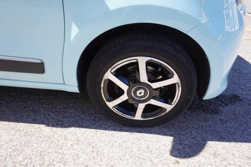 USED 2015 65 RENAULT TWINGO 1.0L DYNAMIQUE SCE S/S 5d 70 BHP SERVICE HISTORY/ZERO ROAD TAX!