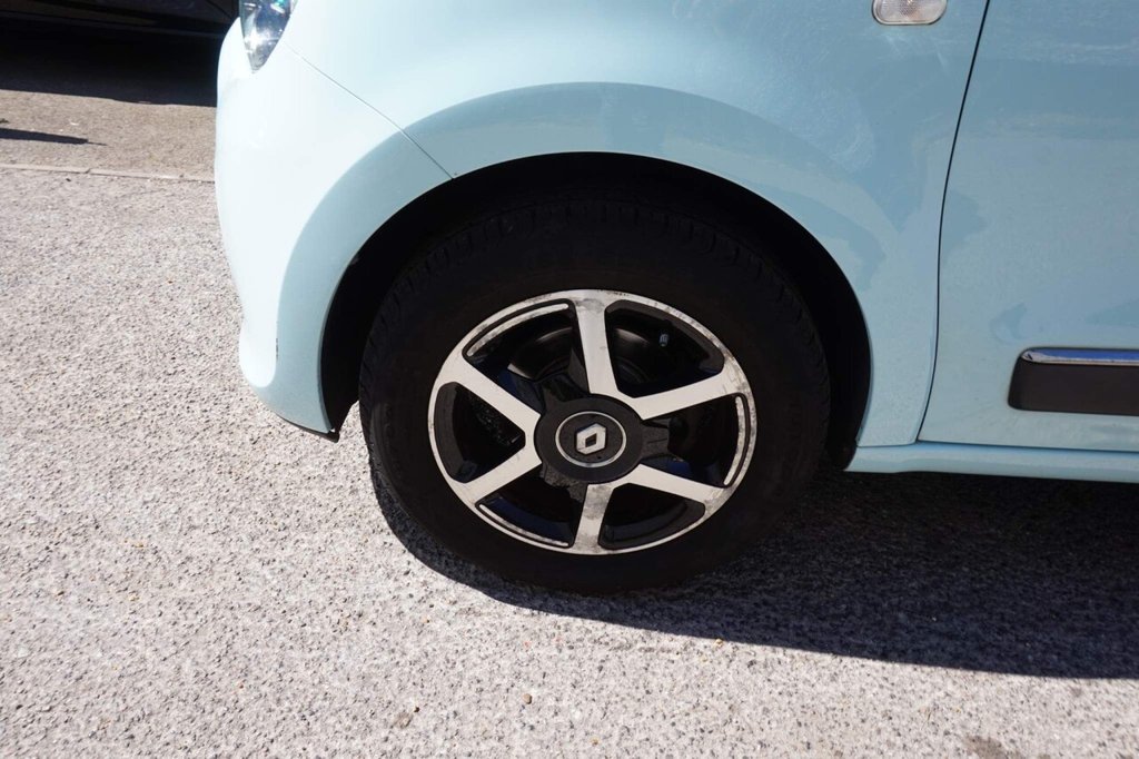 USED 2015 65 RENAULT TWINGO 1.0L DYNAMIQUE SCE S/S 5d 70 BHP SERVICE HISTORY/ZERO ROAD TAX!