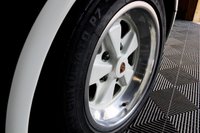 USED 1987 D PORSCHE 911 TURBO 3.3  BEAUTIFUL EXAMPE OF THIS ICONIC CAR WITH INCREDIBLE SPEC - SUNROOF, FUCHS HEATED AND ELECTRIC ADJUSTMENT SPORTS SEATS