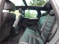 USED 2013 13 VOLKSWAGEN TOUAREG 3.0 V6 R-LINE TDI BLUEMOTION TECHNOLOGY 5d 242 BHP PANO-One Own 20in Alloys