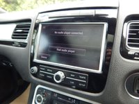 USED 2013 13 VOLKSWAGEN TOUAREG 3.0 V6 R-LINE TDI BLUEMOTION TECHNOLOGY 5d 242 BHP PANO-One Own 20in Alloys