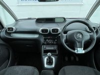 USED 2010 10 CITROEN C3 PICASSO 1.6 EXCLUSIVE 5d 120 BHP www.suffolkcarcentre.co.uk - Located at Lowestoft