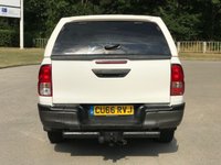 USED 2016 66 TOYOTA HI-LUX 2.4 ACTIVE 4WD D-4D DCB 148 BHP ** NO VAT * CANOPY + BLUETOOTH