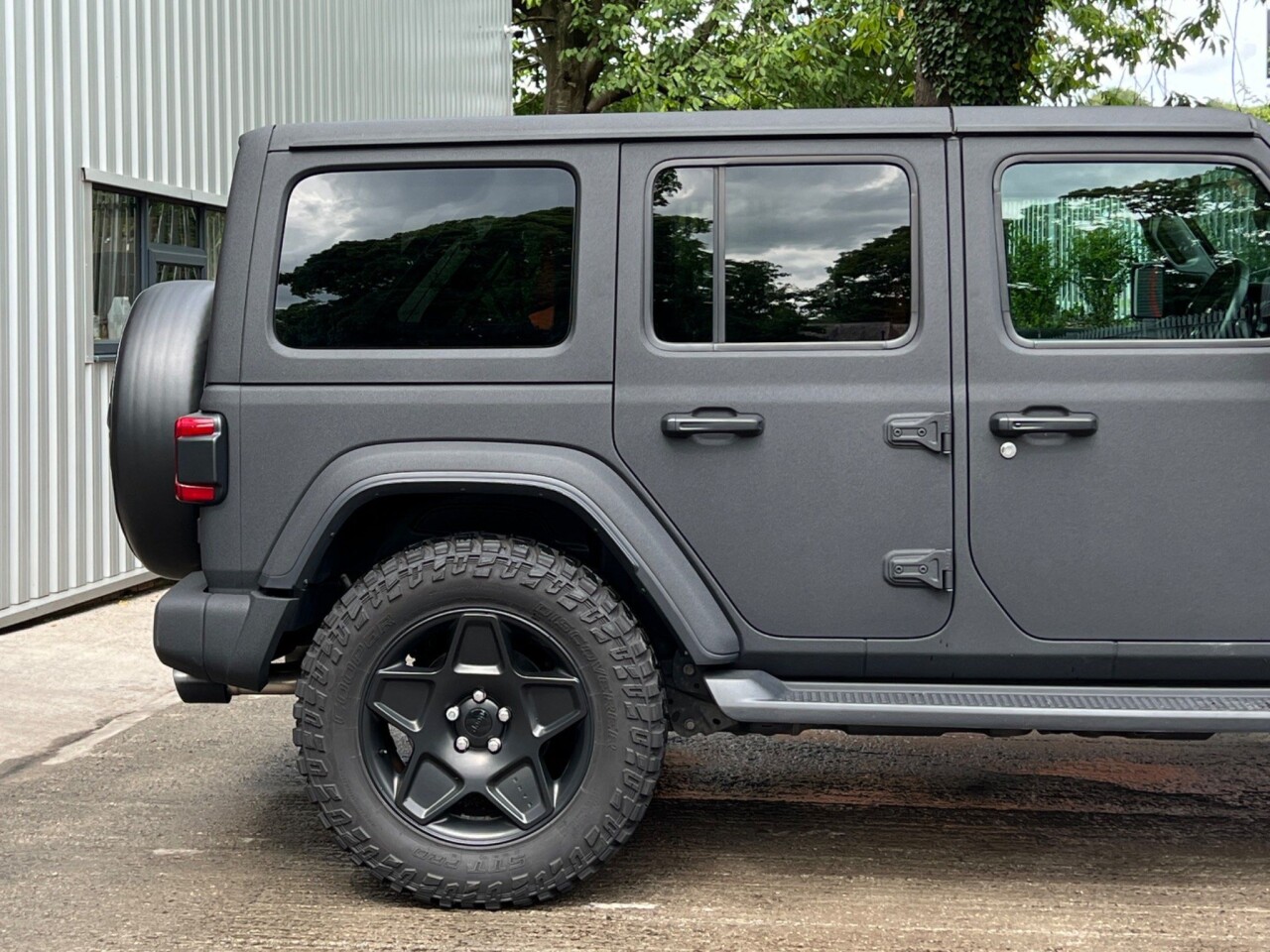 2020 70 JEEP WRANGLER 2.0L NIGHT EAGLE UNLIMITED 4d AUTO 269 BHP