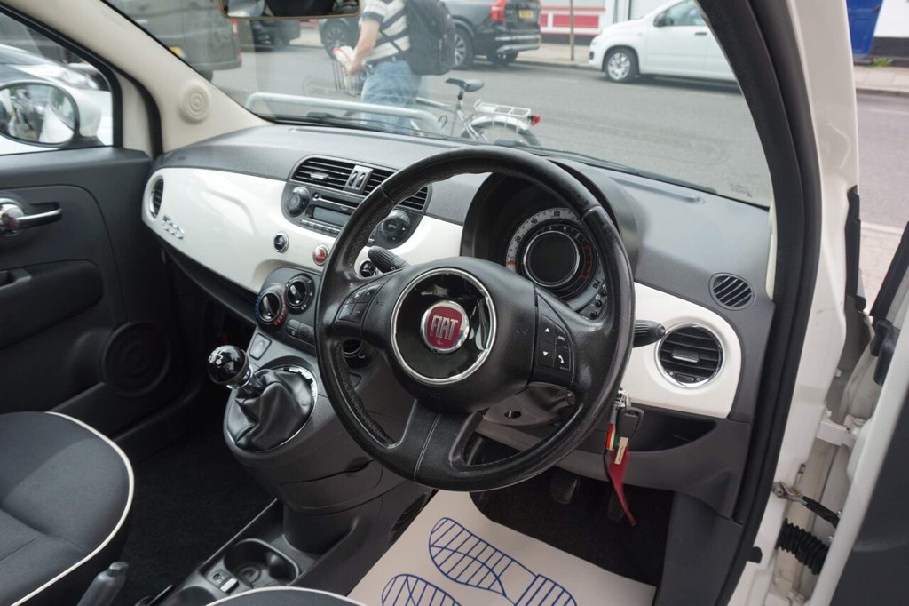 USED 2014 14 FIAT 500 1.2L LOUNGE 3d 69 BHP Â£30 ROAD TAX!!