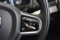USED 2017 67 VOLVO XC90 2.0 D5 POWERPULSE MOMENTUM PRO AWD 5d 231 BHP Heated Seats + Steering Wheel