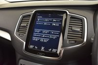 USED 2017 67 VOLVO XC90 2.0 D5 POWERPULSE MOMENTUM PRO AWD 5d 231 BHP Heated Seats + Steering Wheel