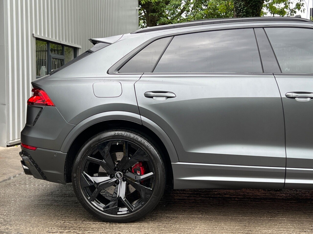 2021 16 AUDI Q8 4.0L RS TFSI QUATTRO CARBON BLACK 5d AUTO 592 BHP