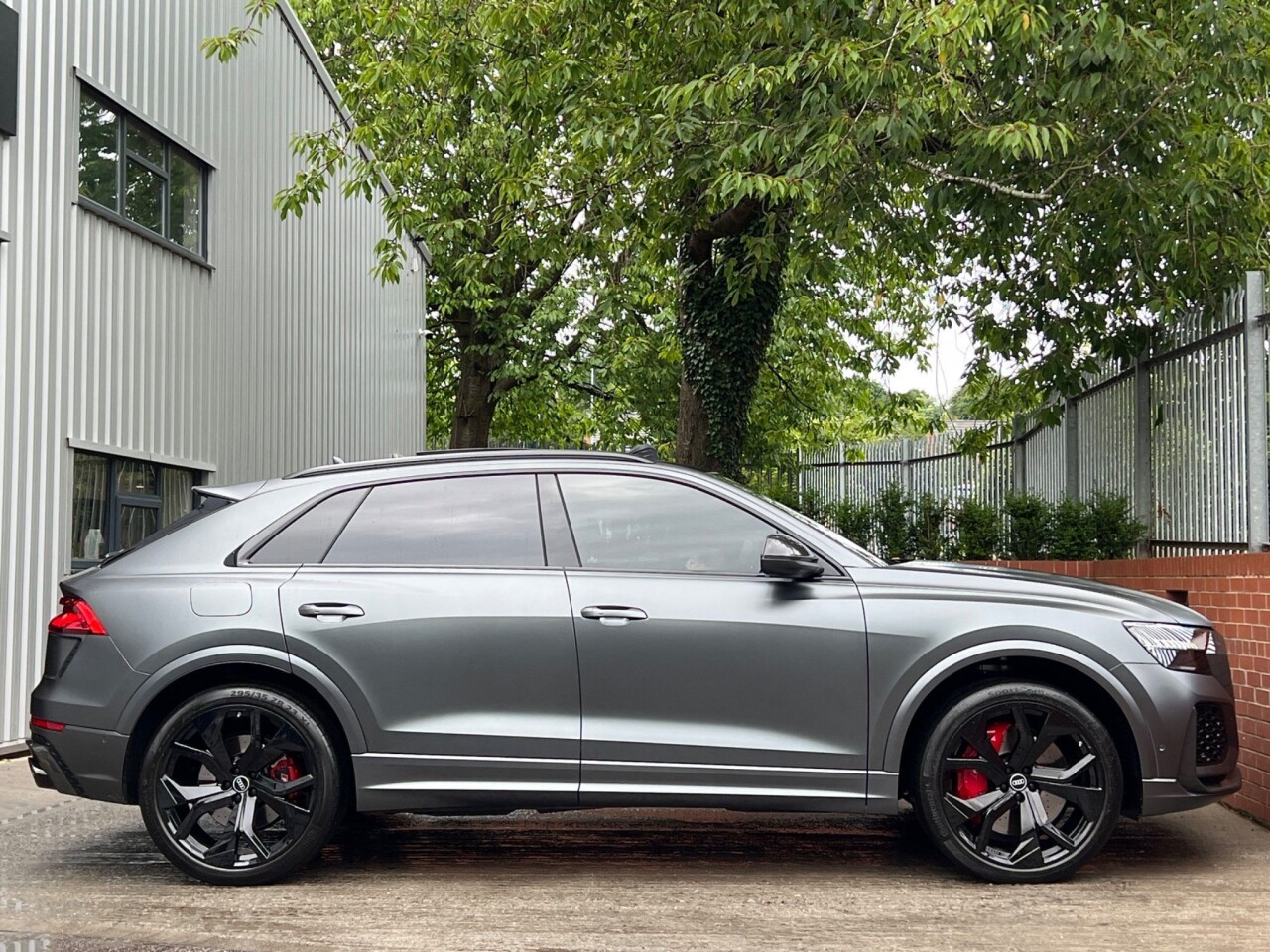 2021 16 AUDI Q8 4.0L RS TFSI QUATTRO CARBON BLACK 5d AUTO 592 BHP
