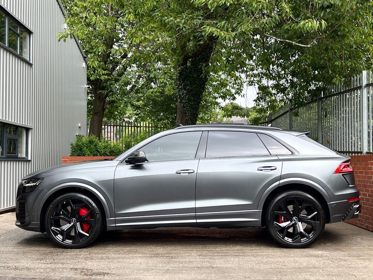 2021 16 AUDI Q8 4.0L RS TFSI QUATTRO CARBON BLACK 5d AUTO 592 BHP