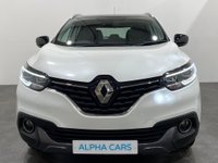 USED 2017 17 RENAULT KADJAR 1.5 SIGNATURE S NAV DCI EDC 5d 110 BHP Automatic, Panoramic Glass Roof, Navigation Media