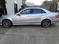USED 2010 60 MERCEDES-BENZ E-CLASS 6.2 E63 AMG 4d 525 BHP ONE Owner