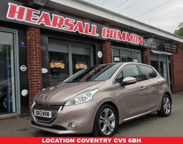 View our PEUGEOT 208