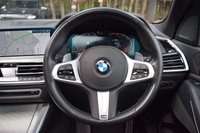 USED 2018 68 BMW X5 3.0 XDRIVE30D M SPORT 5d 261 BHP PANORAMIC ROOF / 22" ALLOYS
