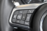 USED 2020 70 JAGUAR F-TYPE 3.0 V6 R-DYNAMIC 2d 340 BHP Heated Performance Seats