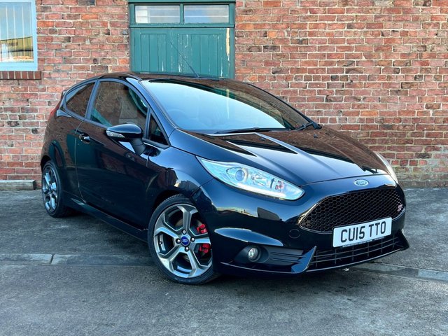 2015 15 Ford Fiesta 1.6 ST-2 3d 180 BHP