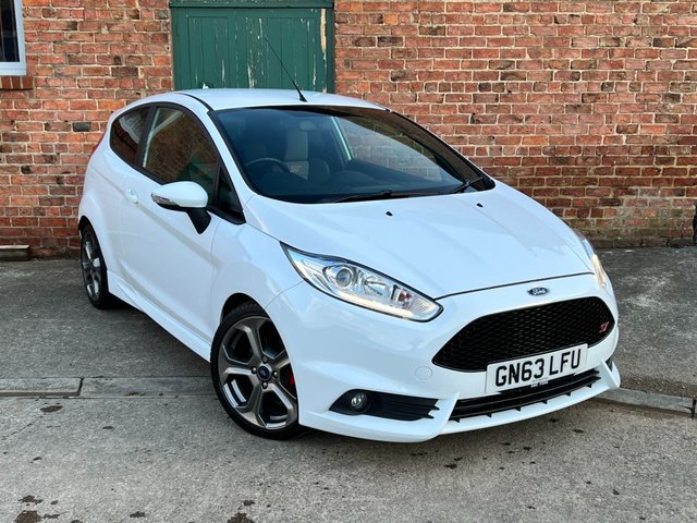 2013 63 Ford Fiesta 1.6 ST-2 3d 180 BHP