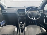 USED 2014 64 PEUGEOT 208 1.4 HDI STYLE 3d 70 BHP www.suffolkcarcentre.co.uk - Located at Lowestoft