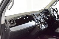 USED 2019 19 VOLKSWAGEN CARAVELLE 2.0 EXECUTIVE TDI BMT 5d 148 BHP One Owner, Low Miles, FVWSH