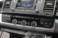 USED 2019 19 VOLKSWAGEN CARAVELLE 2.0 EXECUTIVE TDI BMT 5d 148 BHP One Owner, Low Miles, FVWSH