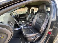 USED 2014 63 VOLVO V40 1.6 D2 R-DESIGN LUX 5d 113 BHP 