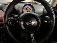 USED 2013 63 MINI COUNTRYMAN 2.0 COOPER SD 5d 141 BHP * AIR CON * ALLOYS * PARKING SENSORS * ELECTRIC FOLDING MIRRORS *