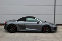 USED 2017 G AUDI R8 5.2 FSI V10 Spyder S Tronic quattro Euro 6 (s/s) 2dr **NOW SOLD**