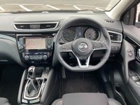 USED 2020 70 NISSAN QASHQAI 1.3 DIG-T N-CONNECTA DCT 5d 158 BHP ONE PRIVATE OWNER, FULL SERVICE HISTORY