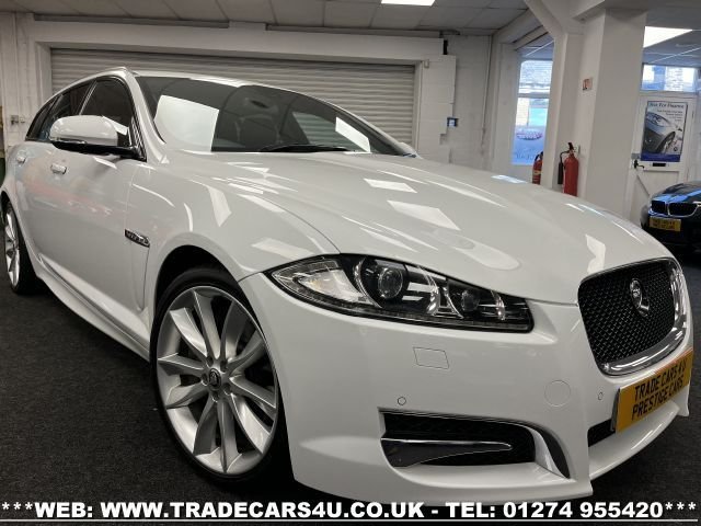 2013 S Jaguar Xf 3.0 D V6 S PORTFOLIO SPORTBRAKE 5d 275 BHP