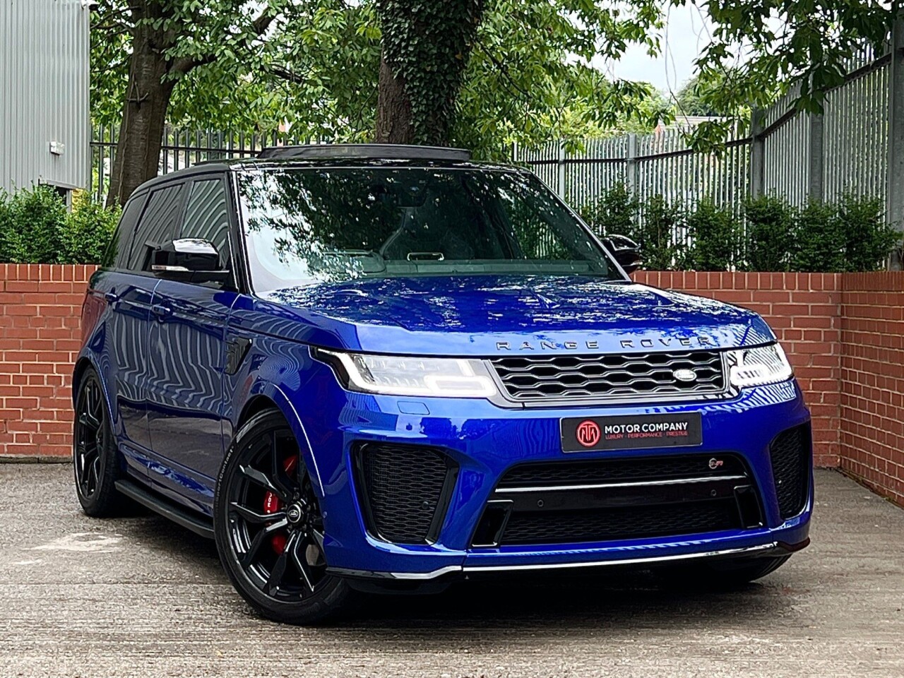 2018 18 LAND ROVER RANGE ROVER SPORT 5.0L SVR 5d AUTO 567 BHP