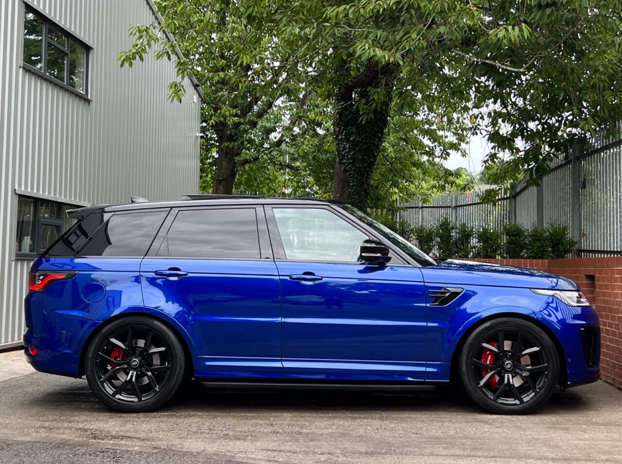2018 18 LAND ROVER RANGE ROVER SPORT 5.0L SVR 5d AUTO 567 BHP