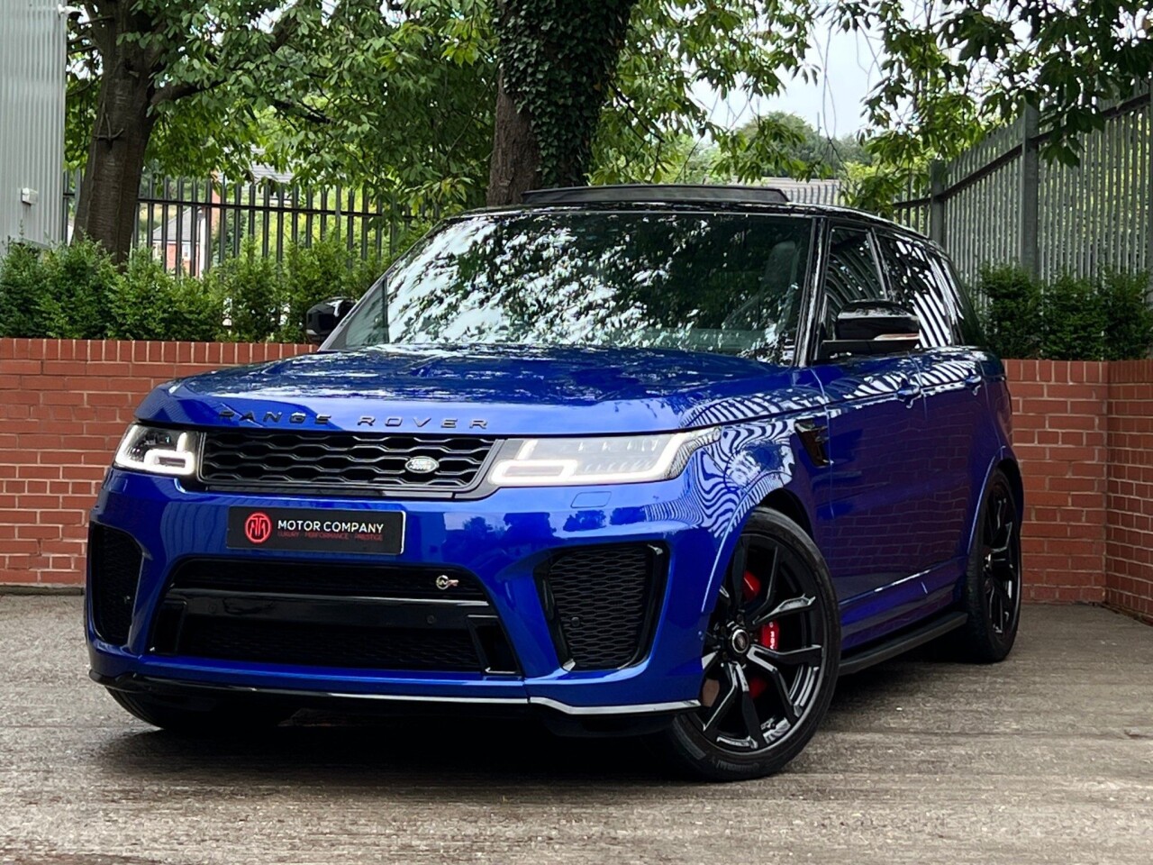 2018 18 LAND ROVER RANGE ROVER SPORT 5.0L SVR 5d AUTO 567 BHP