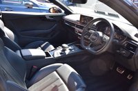 USED 2019 19 AUDI A5 2.0 TFSI BLACK EDITION 2d 148 BHP HEATED SEATS / APPLE CAR PLAY